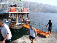 samos (129) arriwing samiopoula.jpg (88399 byte)