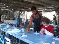 samos (179) B Nicos picnic.jpg (76501 byte)