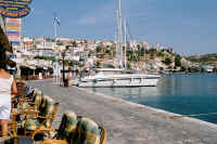 pythagorion-harbour-17-16(1.jpg (79226 byte)